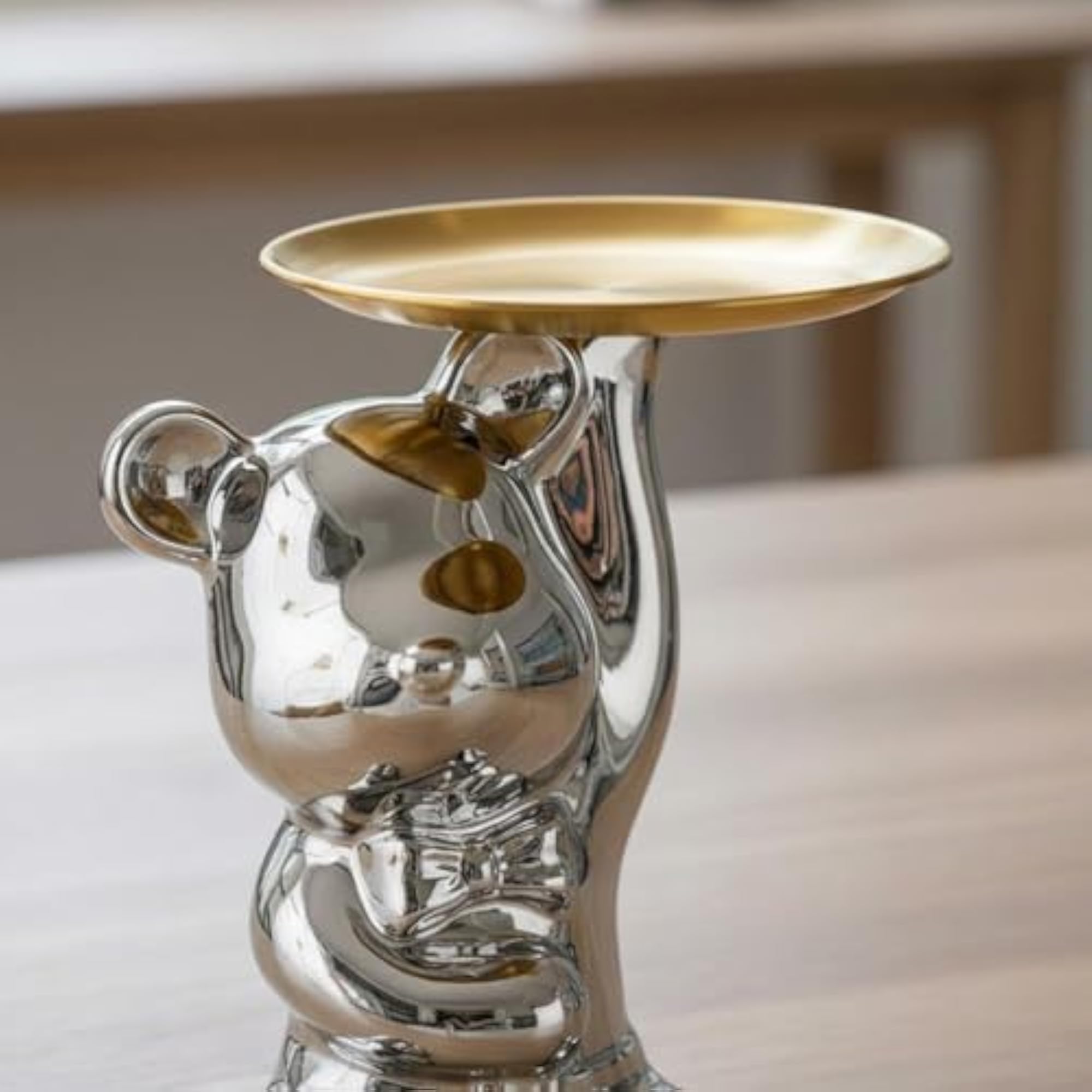 Hare Catchall Tray, Silver Round Plate Decor